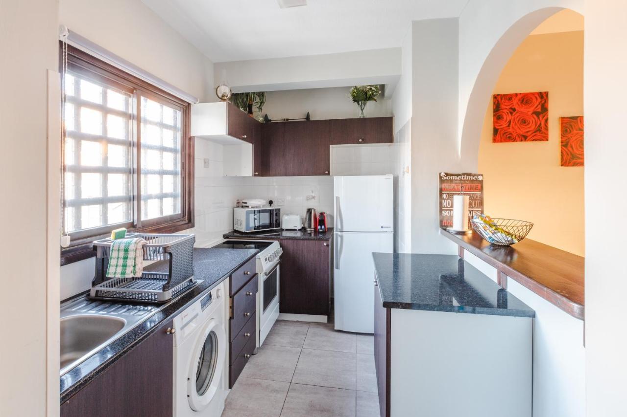 Alexis Apartments - Lovely 2-Bedroom With Swimming Pool Pafos Zewnętrze zdjęcie